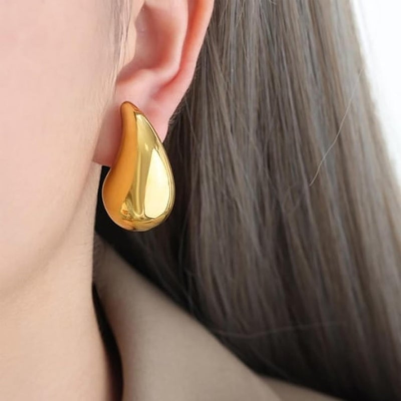 AllenCOCO Clip on Earrings Women, 14K Gold Hoop Clip-On Earrings for Women, Hypoallergenic Non Pierced Croissant Earrings - Image 4